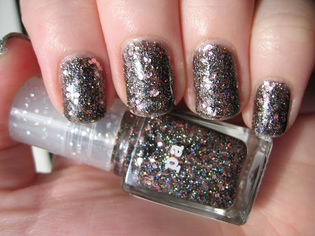 Gleam All That Glitters Silver Glitter Nail Polish | Maniology