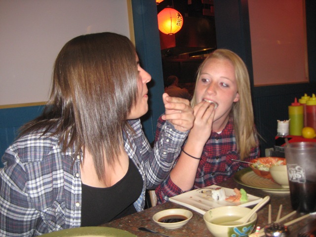 [4.10.2010 Mom's Birthday Dinner (15)[2].jpg]