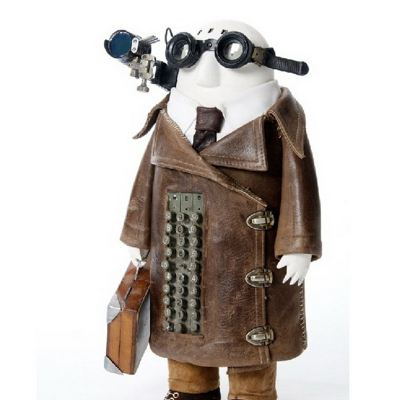 The Curious Sculptures of Stephane Halleux