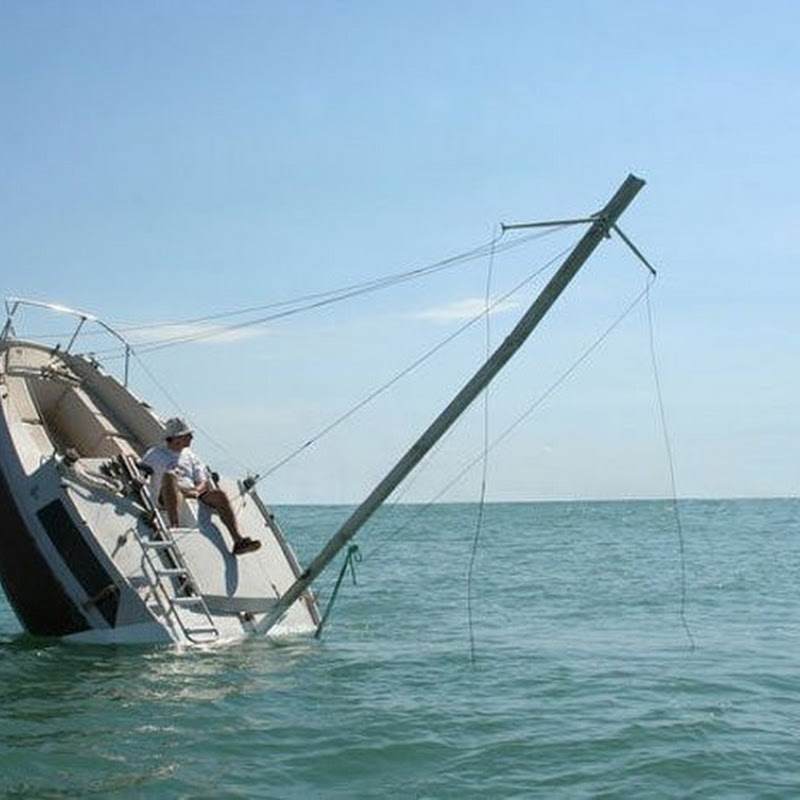 The Fantastic Sinking Boat by Julien Berthier