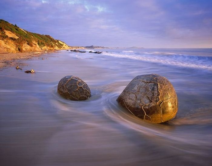Moeraki-Boulders (9) Moeraki-Boulders (9)