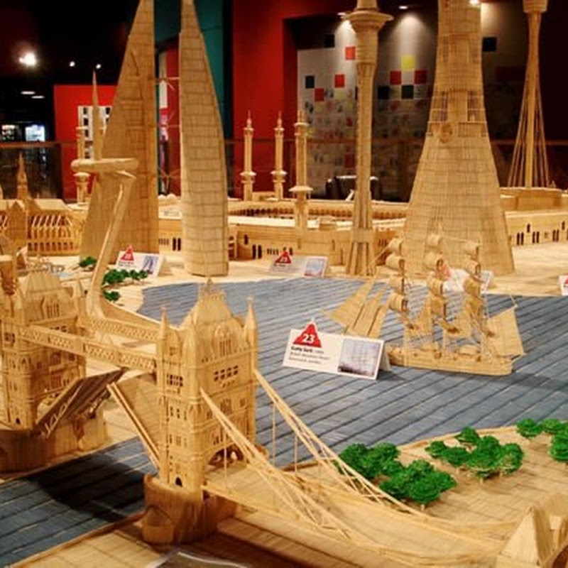 Famous landmarks made out of 6 million toothpicks