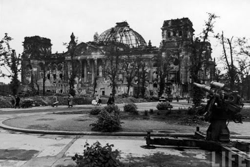 Berlin Destruction
