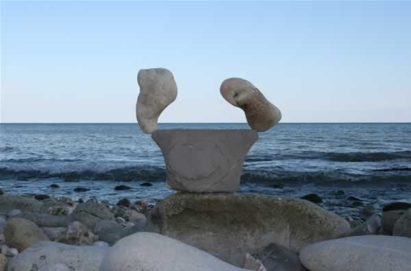 stone-balancing (12) stone-balancing (12)