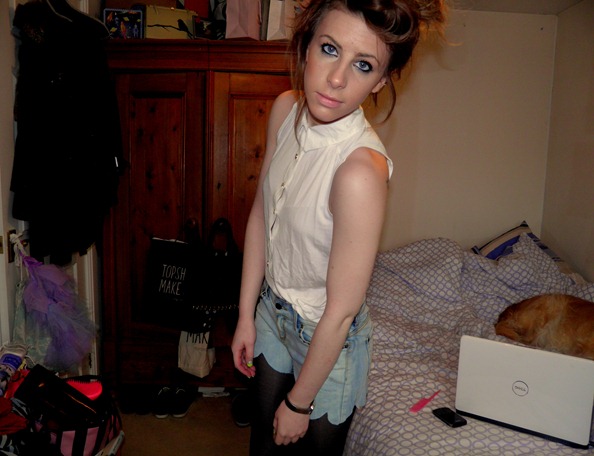 SCALLOP SHORTS 2