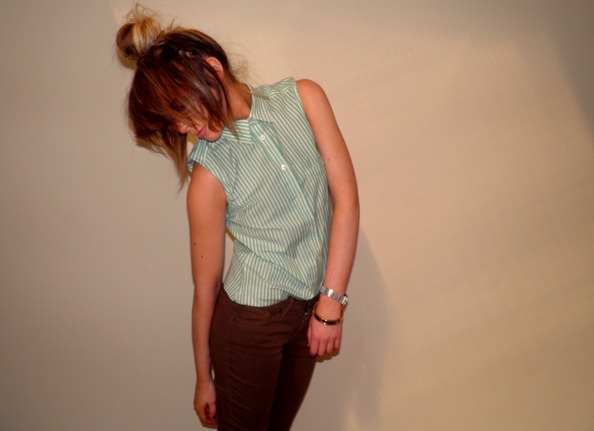 DIY SLEEVELESS GREEN CANDY STRIPED SHIRT 10 DIY SLEEVELESS GREEN CANDY STRIPED SHIRT 10