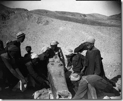 Ritrovamento ad Assiut del sarcofago di Shepsittaesi di epoca tolemaica, oggi conservato a Biella