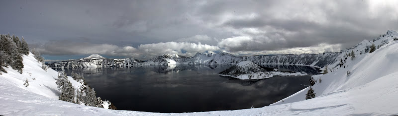 03-13-2010%20Crater%20Lake%20PANO%202.jpg