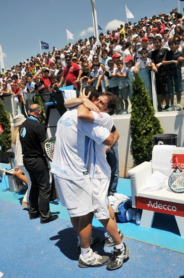 [Alegria de Gabriel y Silingo PPT MADRID CIUDAD RAQUETA MAYO 2010[4].jpg]