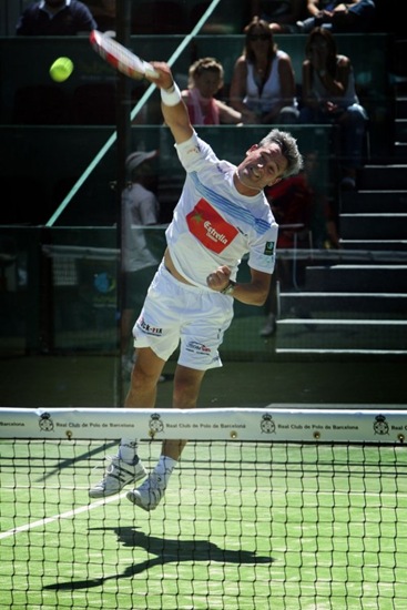 [Miguel Lamperti ficha por Estrella Damm 2010[4].jpg]