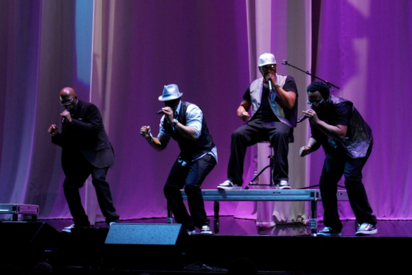 naturally 7, seattle key arena, 