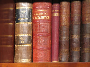 En mi biblioteca.