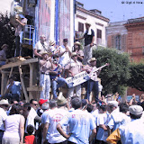 Giglio del Fabbro parte da piazza G. Bruno, particolare della fanfara; anno 2002.