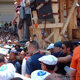 Particolare della paranza del Giglio dell'Ortolano (paranza nolana F.T.); anno 2004.