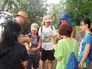 [McRitchie-20090712_05-400[6].jpg]