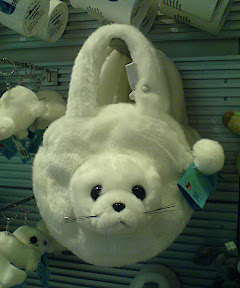 handbag with seal face