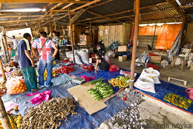 [SerikinMarketSarawak423.jpg]