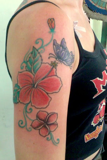 flower tattoo by benesari tattoo 