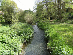 1005030009.JPG River Stor