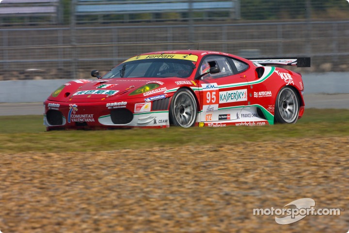 [lemans-2010-zhu-ac-0099[4].jpg]