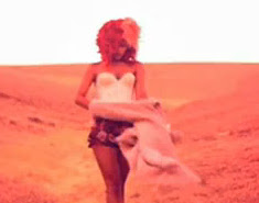 Video Clip Rihanna-Only Girl (In The World)