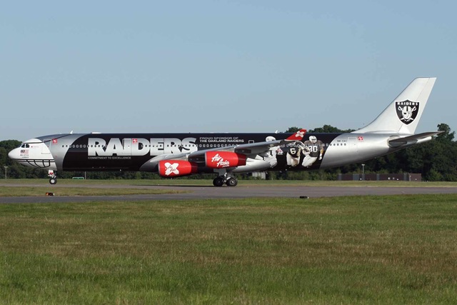[airasia-com-airasia-x-a340-300-9m-xac-09-oakland-raidersgrd-1-stn-mzlr (1)[4].jpg]