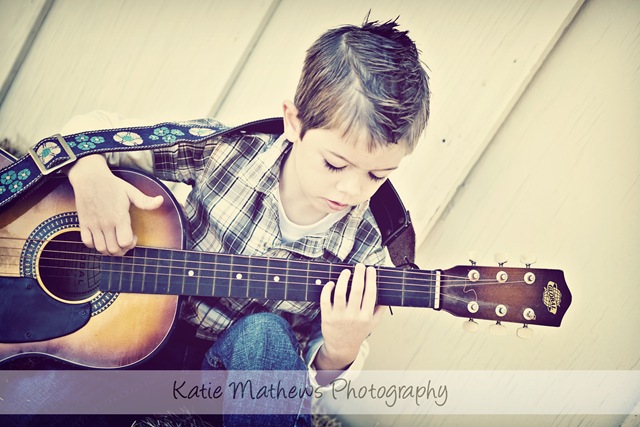 [guitar-1 copy[4].jpg]