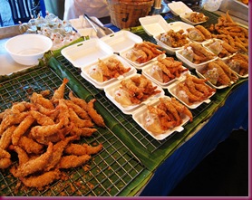 royal flora rajapruek food market fried shrimp