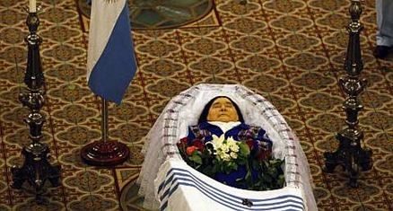 Los restos de la "inolvidable" Mercedes Sosa permanecer&aacute;n en el Congreso de la Naci&oacute;n hasta hoy a las 11