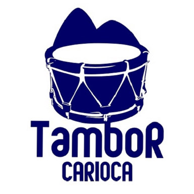 na foto,logo tambor carioca