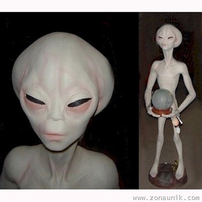 [alien 5[3].jpg]