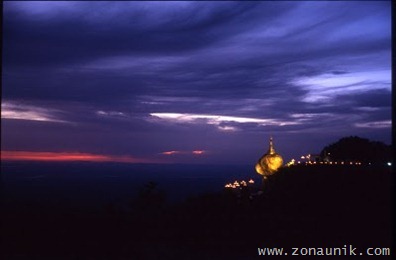 800px-rocher_dor_0003a
