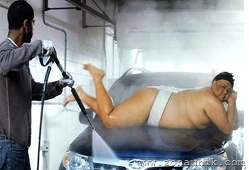 japanesesexycarmodelssumowrestlersoffthewallweirdoddbizarrefunnysickcommercials