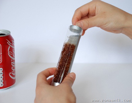 [Coke-cellphone4[2].jpg]