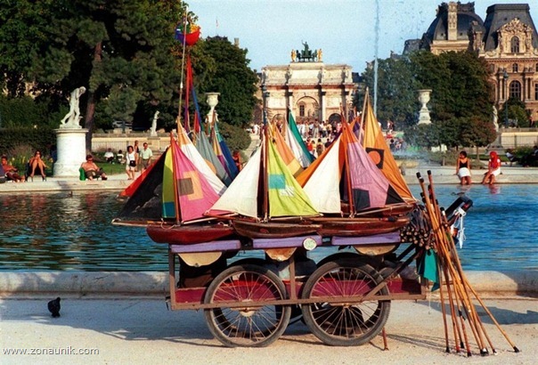 Surga Paris (12) Surga Paris (12)