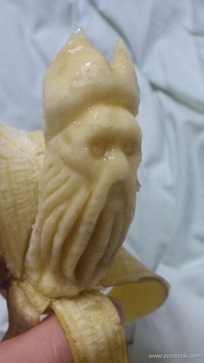 [amazing_bananas_art_032.jpg]