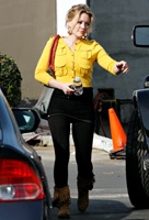 hilary-duff-acting-studio 22