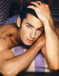 Fotos+del+calendario+de+william+levy+2011