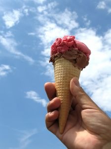 [icecream[7].jpg]