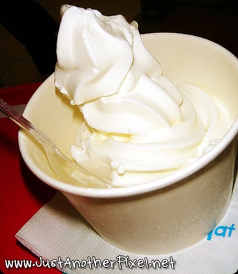 White-Hat-Frozen-Yogurt