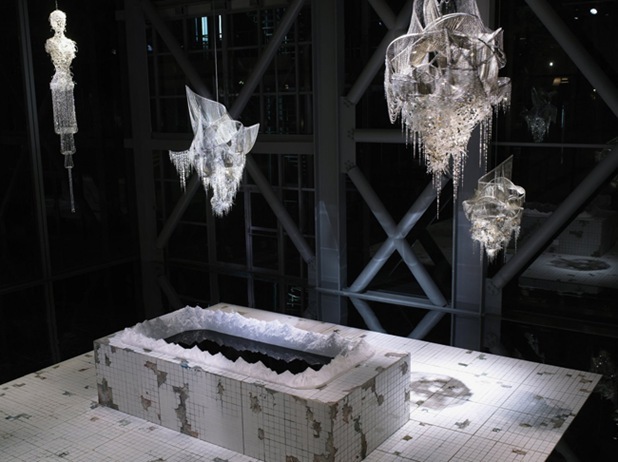 lee bul 2