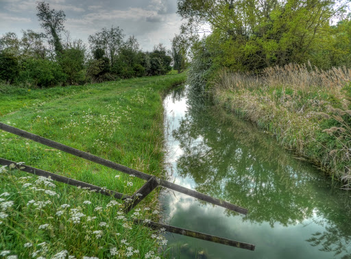 P1100709_3_4_5_6_7_8_tonemapped.JPG