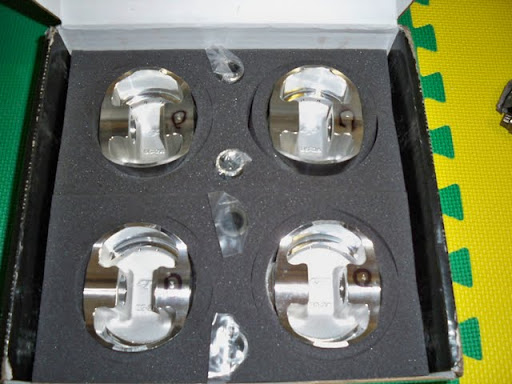 http://lh3.ggpht.com/_bPcbild_wyQ/S2oFNMwgTOI/AAAAAAAAA9M/duDMSbQ-290/100_0365.JPG
