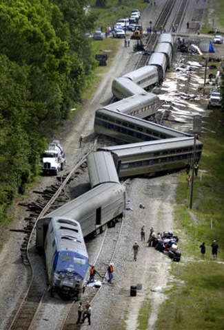 [train_wreck[5].jpg]