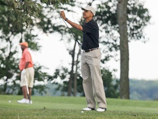 [091025_obama098_ap_392_regular[3].jpg]