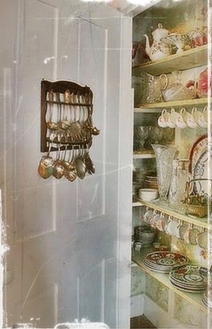 [pantry1ab5.jpg]