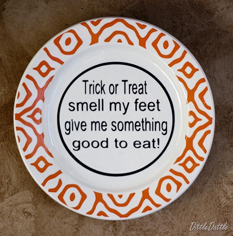 [Trick or Treat Plate[2].jpg]