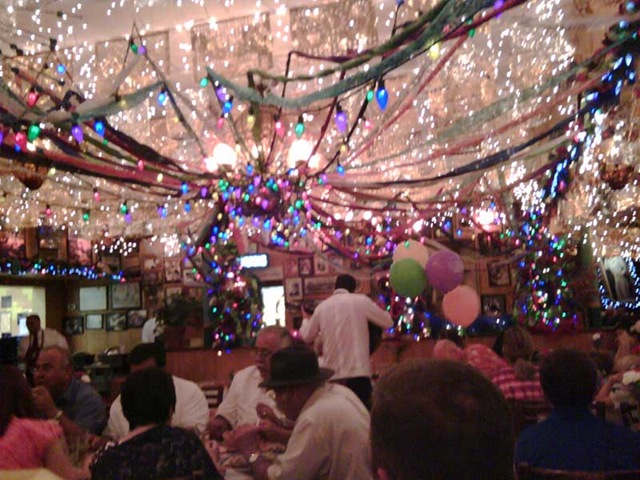 [Papeles_Picados[3].jpg]