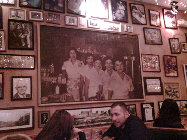 [Picture_Wall[3].jpg]