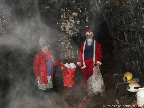 [santa 6[6].jpg]